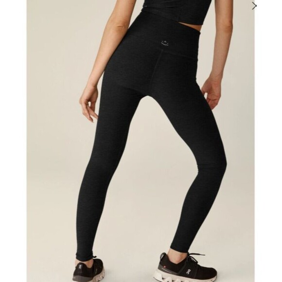 Beyond Yoga SP3243 Women's High Waisted Midi Legging Jet Black Size SM MSRP $90 - Picture 2 of 6